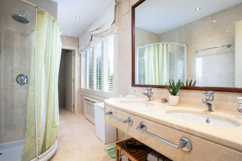 5 bedrooms house for sale in Sant Andreu de Llavaneres, Barcelona, Catalonia, Spain № 1369 - photo 25