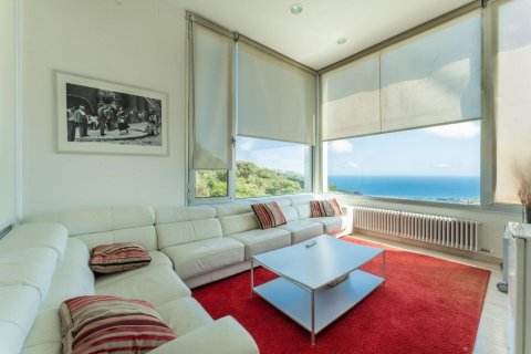 6 bedrooms house for sale in Sant Andreu de Llavaneres, Barcelona, Catalonia, Spain № 1371 - photo 16