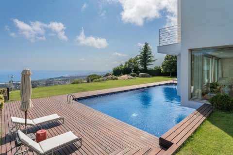 6 bedrooms house for sale in Sant Andreu de Llavaneres, Barcelona, Catalonia, Spain № 1371 - photo 7