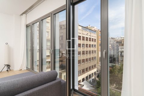 2 bedrooms apartment for sale in Barcelona, Catalonia, Spain № 7074 - photo 22