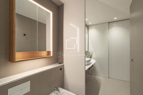 2 bedrooms apartment for sale in Barcelona, Catalonia, Spain № 7074 - photo 5