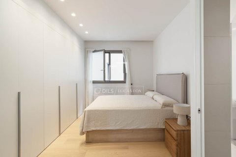 2 bedrooms apartment for sale in Barcelona, Catalonia, Spain № 7074 - photo 10