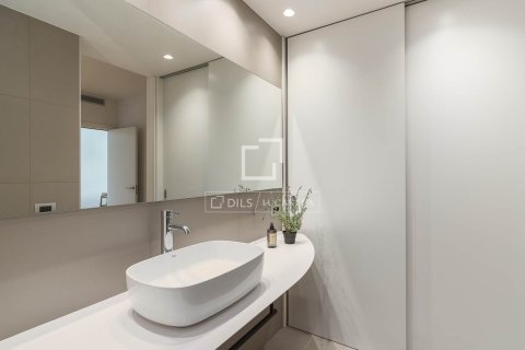2 bedrooms apartment for sale in Barcelona, Catalonia, Spain № 7074 - photo 4