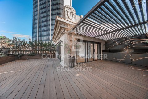 2 bedrooms penthouse for sale in Barcelona, Catalonia, Spain № 7985