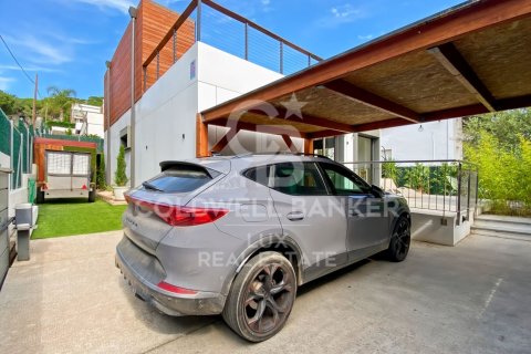 3 bedrooms house for sale in L'Escala, Girona, Catalonia, Spain № 7986 - photo 6