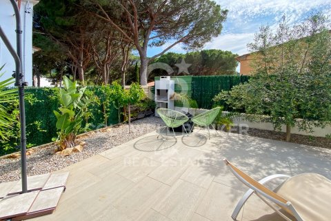 3 bedrooms house for sale in L'Escala, Girona, Catalonia, Spain № 7986 - photo 8