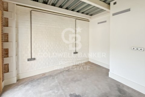 2 bedrooms duplex for sale in Barcelona, Catalonia, Spain № 7989 - photo 18
