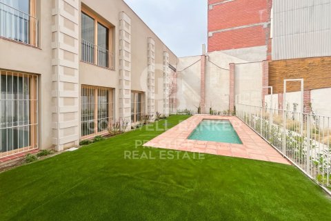 2 bedrooms duplex for sale in Barcelona, Catalonia, Spain № 7989 - photo 13