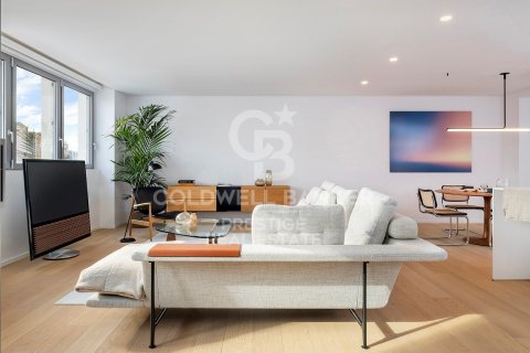 4 bedrooms apartment for sale in Barcelona, Catalonia, Spain № 7987 - photo 5