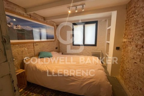 Dúplex de 3 dormitorios en venta en Barcelona, Cataluña, Spain № 7991 - foto 14