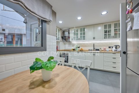 5 bedrooms apartment for sale in Girona, Catalonia, Spain № 7988 - photo 9