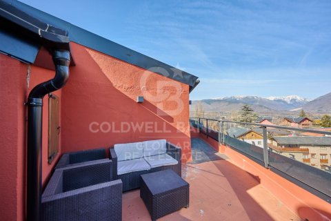 5 bedrooms apartment for sale in Girona, Catalonia, Spain № 7988 - photo 2