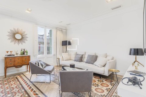 Купить квартиру в Барселона, Испания с 3 спальни, 133м², № 7157 - фото 27