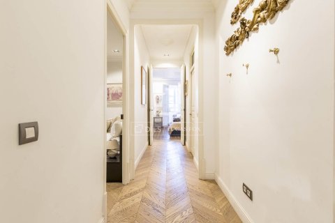 Купить квартиру в Барселона, Испания с 3 спальни, 133м², № 7157 - фото 6