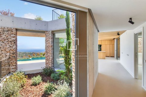 Villa de 5 dormitorios en venta en Cabrils, Barcelona, Cataluña, Spain № 7155 - foto 9