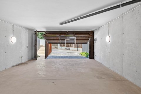 Villa de 5 dormitorios en venta en Cabrils, Barcelona, Cataluña, Spain № 7155 - foto 4
