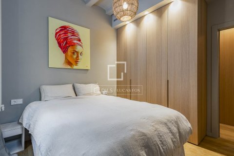 Apartamento de 3 dormitorios en venta en Barcelona, Cataluña, Spain № 3979 - foto 22