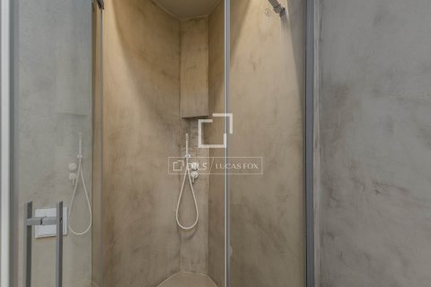 Apartamento de 3 dormitorios en venta en Barcelona, Cataluña, Spain № 3979 - foto 19