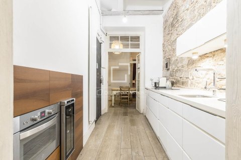 2 bedrooms apartment for sale in Barcelona, Catalonia, Spain № 3983 - photo 12