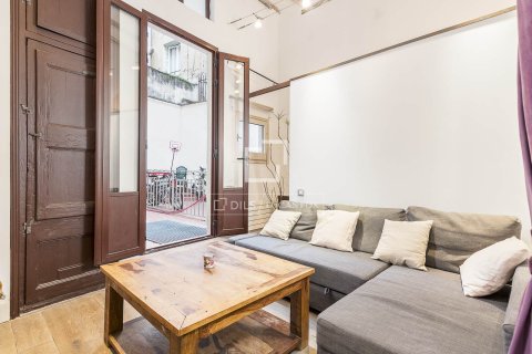 2 bedrooms apartment for sale in Barcelona, Catalonia, Spain № 3983 - photo 5