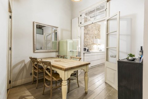 2 bedrooms apartment for sale in Barcelona, Catalonia, Spain № 3983