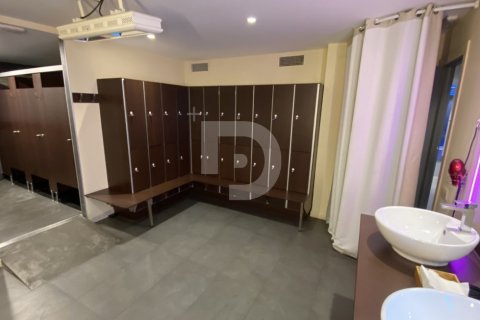 250 sq.m. commercial property for sale in Gracia, Barcelona, Catalonia, Spain № 5170 - photo 7