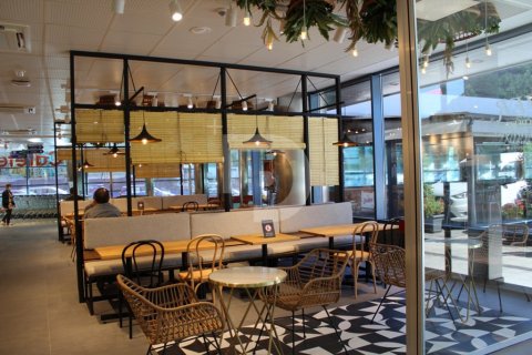 379 sq.m. cafe / restaurant for sale in Barcelona, Catalonia, Spain № 5174 - photo 3