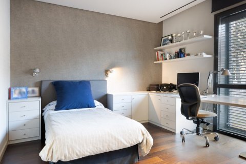 6 chambres apartment à vendre à Barcelona, Catalonia, Spain № 1539 - photo 20
