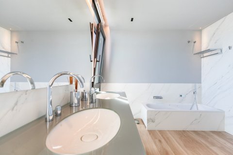 5 bedrooms house for sale in Barcelona, Catalonia, Spain № 1541 - photo 13