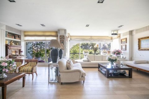 5 bedrooms apartment for sale in Barcelona, Catalonia, Spain № 1536