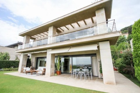 5 bedrooms house for sale in Barcelona, Catalonia, Spain № 1538