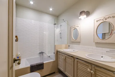 4 bedrooms apartment for sale in Barcelona, Catalonia, Spain № 1638 - photo 23