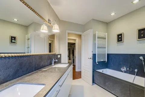 4 bedrooms apartment for sale in Barcelona, Catalonia, Spain № 1638 - photo 18