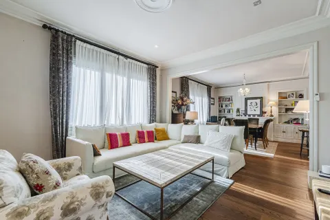 4 bedrooms apartment for sale in Barcelona, Catalonia, Spain № 1638