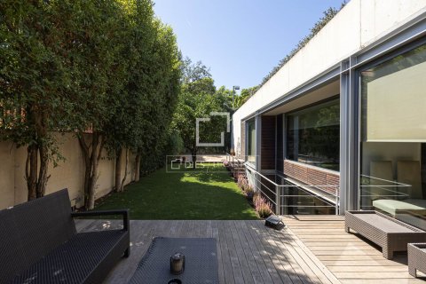 4 bedrooms villa for sale in Barcelona, Catalonia, Spain № 9021