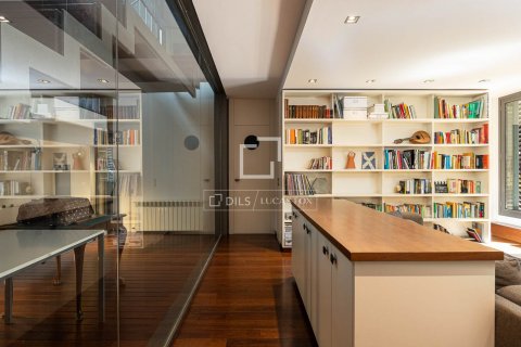4 bedrooms villa for sale in Barcelona, Catalonia, Spain № 9021 - photo 28
