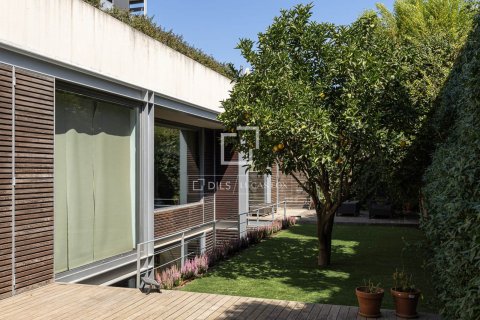 4 bedrooms villa for sale in Barcelona, Catalonia, Spain № 9021 - photo 16