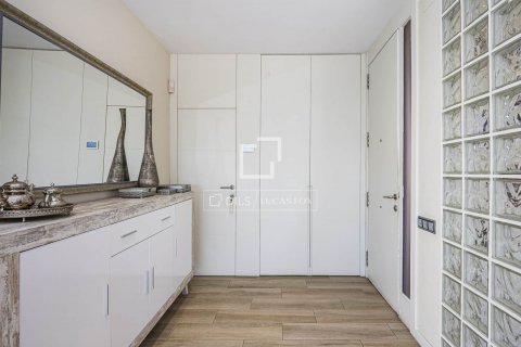 Villa de 5 dormitorios en venta en Bellaterra, Barcelona, Cataluña, Spain № 9024 - foto 4