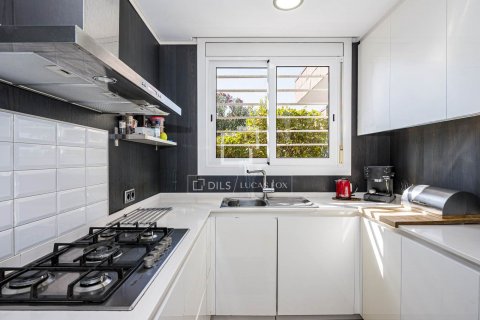 Villa de 5 dormitorios en venta en Bellaterra, Barcelona, Cataluña, Spain № 9024 - foto 17