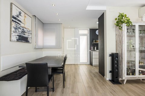 Villa de 5 dormitorios en venta en Bellaterra, Barcelona, Cataluña, Spain № 9024 - foto 15
