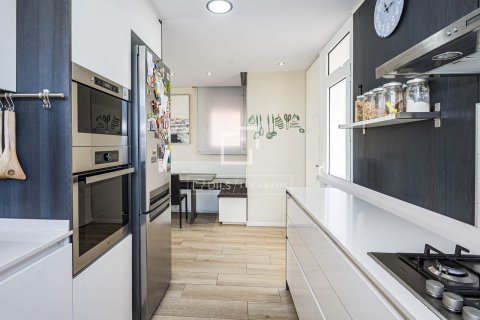 Villa de 5 dormitorios en venta en Bellaterra, Barcelona, Cataluña, Spain № 9024 - foto 18