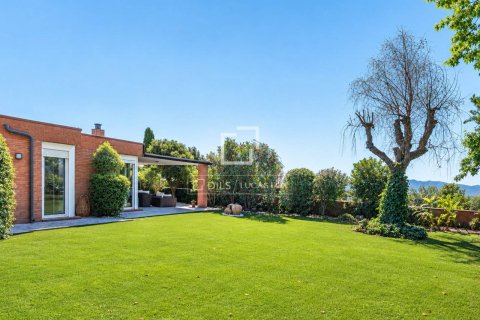 5 bedrooms villa for sale in Bellaterra, Barcelona, Catalonia, Spain № 9024