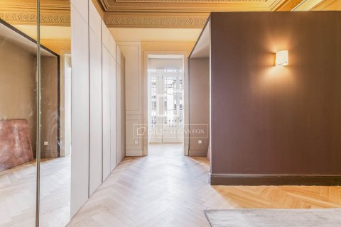 3 bedrooms apartment for sale in Barcelona, Catalonia, Spain № 9023 - photo 29