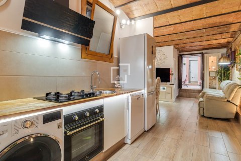 2 bedrooms apartment for sale in Barcelona, Catalonia, Spain № 9020 - photo 2