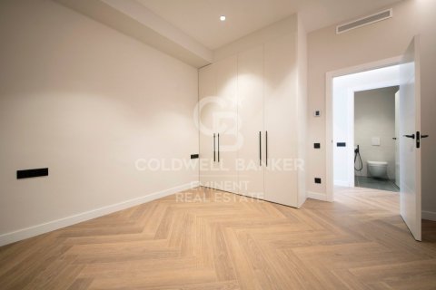 4 bedrooms apartment for sale in Barcelona, Catalonia, Spain № 5425 - photo 20