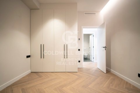 4 bedrooms apartment for sale in Barcelona, Catalonia, Spain № 5425 - photo 18
