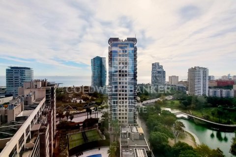 3 bedrooms apartment for sale in Barcelona, Catalonia, Spain № 5423 - photo 8