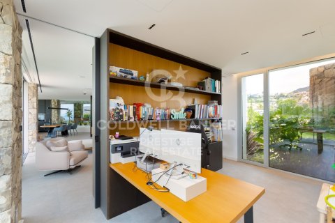 5 bedrooms house for sale in Teia, Barcelona, Catalonia, Spain № 5426 - photo 17