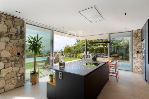 5 bedrooms house for sale in Teia, Barcelona, Catalonia, Spain № 5426 - photo 11