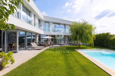 5 bedrooms house for sale in Teia, Barcelona, Catalonia, Spain № 5426